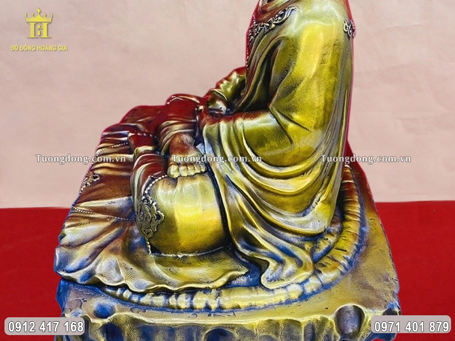 Gia chủ nên đặt vật phẩm tại không gian thờ cúng uy nghiêm